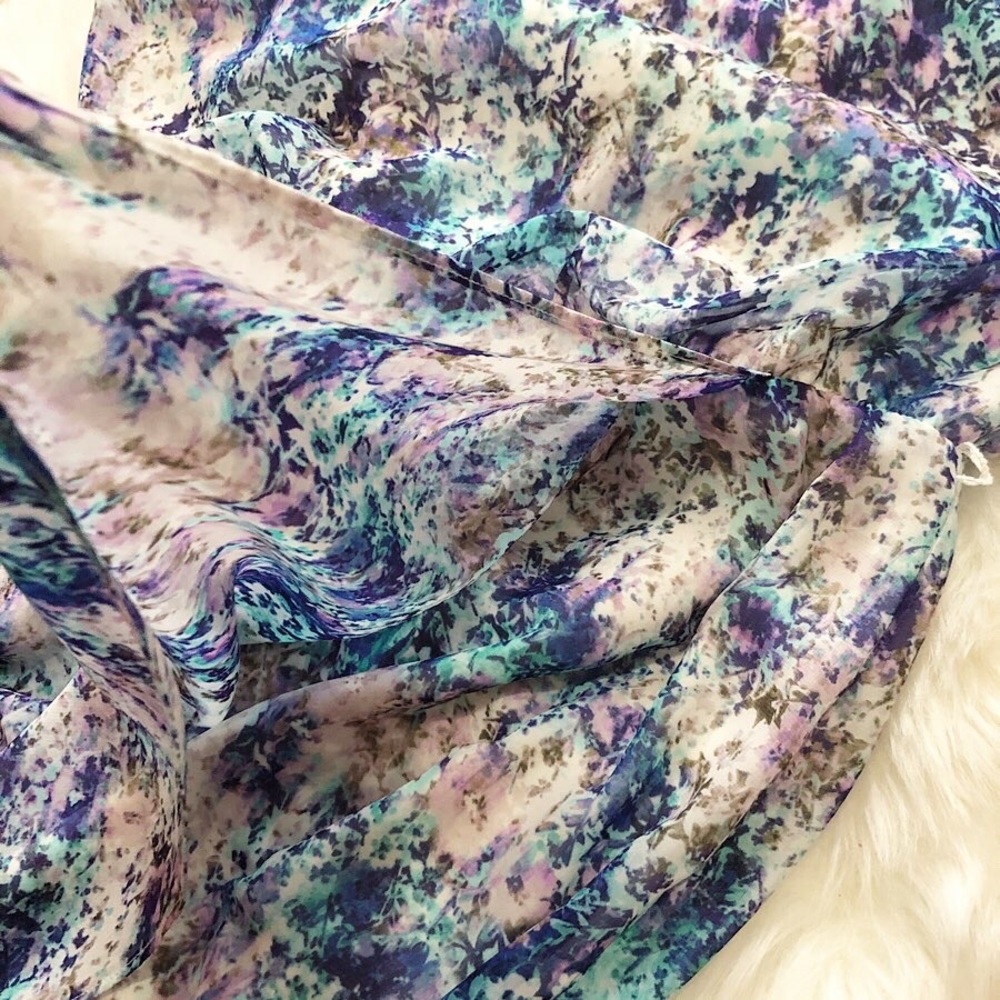 Guess Abstract Spring Dress - Picture 5 of 5